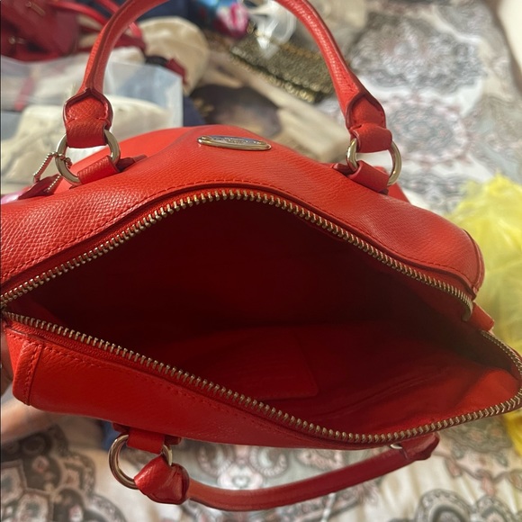 Coach - Picture 9 of 11